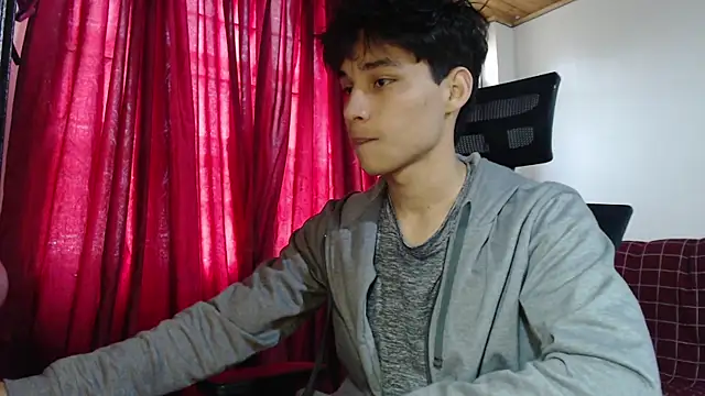 Snapshot of Marck-Pro chatting on July 2026 03:07:02 PM Marck-Pro online show from July 2026 03:07:02 PM