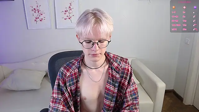 Snapshot of Liam_Blair chatting on June 2026 05:32:02 AM Liam Blair online show from June 2026 05:32:02 AM