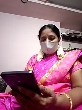Snapshot of Tamilaunty35 chatting on June 2026 07:12:02 PM Tamilaunty35 online show from June 2026 07:12:02 PM