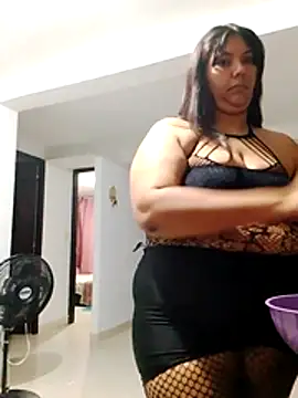Snapshot of Izel_ chatting on July 2026 03:20:02 AM Izel online show from July 2026 03:20:02 AM