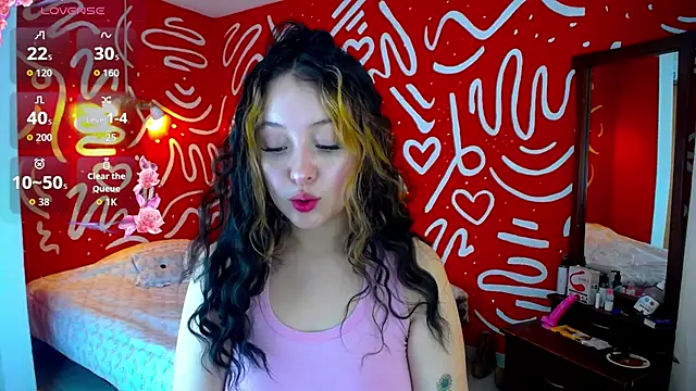 Snapshot of vero_doll12 chatting on July 2026 01:03:01 PM vero doll12 online show from July 2026 01:03:01 PM