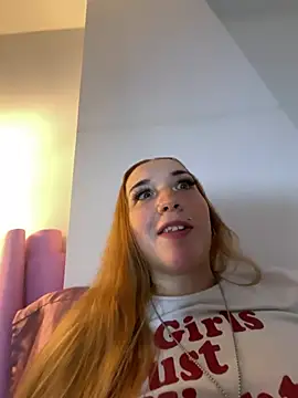 Snapshot of Sapphirelustxo chatting on July 2026 04:03:01 PM Sapphirelustxo online show from July 2026 04:03:01 PM
