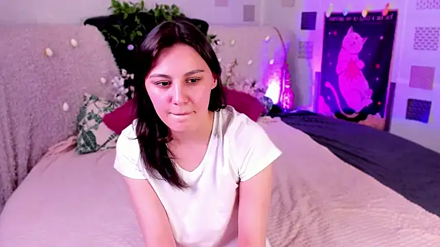 www Lily online show from April 2026 01:27:02 PM