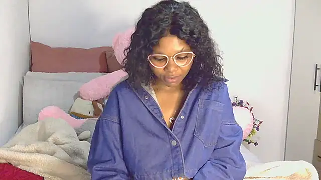 Snapshot of Darrkdeeva669 chatting on June 2026 05:12:02 AM Darrkdeeva669 online show from June 2026 05:12:02 AM