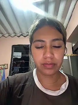 Kimmiebellarie online show from June 2026 02:47:02 AM