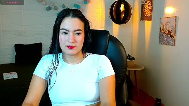 Snapshot of rosaleia_ chatting on June 2026 04:25:01 AM rosaleia online show from June 2026 04:25:01 AM
