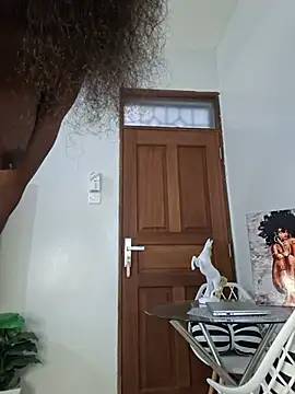 Snapshot of Sexxy_Babe2 chatting on June 2026 07:13:01 AM Sexxy Babe2 online show from June 2026 07:13:01 AM