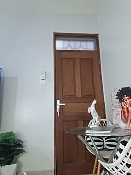 Snapshot of Sexxy_Babe2 chatting on June 2026 07:09:01 AM Sexxy Babe2 online show from June 2026 07:09:01 AM