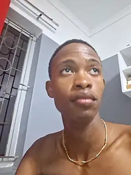 youngAndReckles online show from April 2026 10:36:02 PM