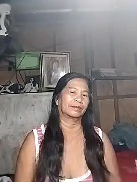 urmaturemama143 online show from April 2026 08:46:02 PM