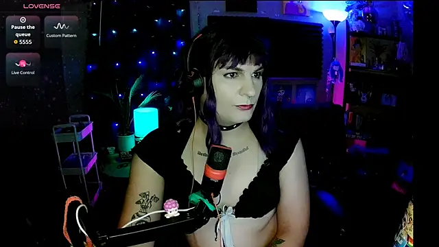 lobotomyprincess online show from June 2026 02:05:02 AM