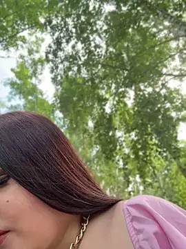 Snapshot of AmeliaBronze chatting on July 2026 03:20:02 AM AmeliaBronze online show from July 2026 03:20:02 AM