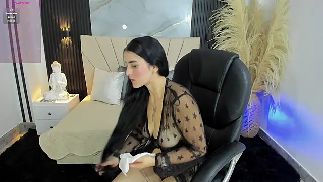 Snapshot of DOMINIKA_LOVY chatting on April 2026 05:51:02 PM DOMINIKA LOVY online show from April 2026 05:51:02 PM