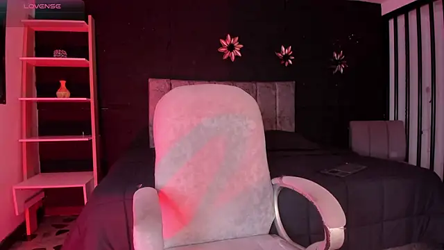 IrisFyre online show from April 2026 12:11:02 PM