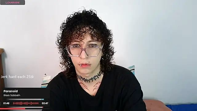 YourGothFemboy online show from July 2026 03:16:01 PM