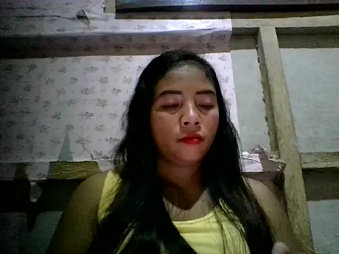 Snapshot of pinayysimple chatting on May 2026 01:48:02 PM pinayysimple online show from May 2026 01:48:02 PM