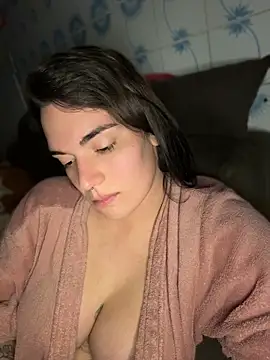 alicemeb online show from May 2026 04:19:01 AM