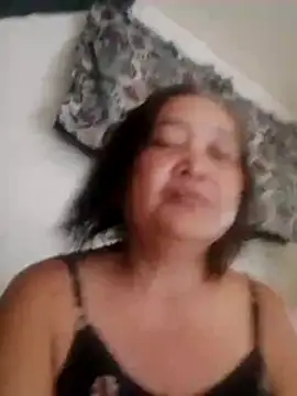 Snapshot of jeanyummytits chatting on May 2026 05:37:02 AM jeanyummytits online show from May 2026 05:37:02 AM