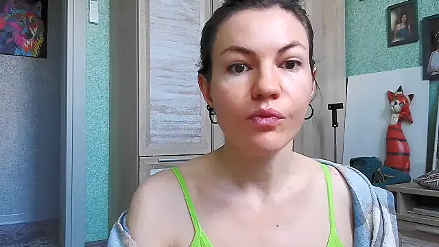 evaprolove online show from April 2026 08:06:01 AM