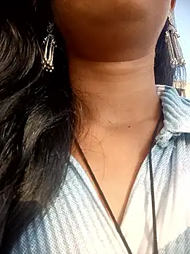 Snapshot of Miss_Divyaa chatting on May 2026 12:44:01 PM Miss Divyaa online show from May 2026 12:44:01 PM