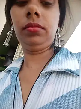 Snapshot of Miss_Divyaa chatting on May 2026 01:01:01 AM Miss Divyaa online show from May 2026 01:01:01 AM