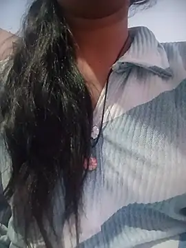 Snapshot of Miss_Divyaa chatting on May 2026 02:02:02 PM Miss Divyaa online show from May 2026 02:02:02 PM