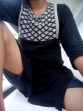 Snapshot of Miss_Divyaa chatting on May 2026 12:08:01 AM Miss Divyaa online show from May 2026 12:08:01 AM