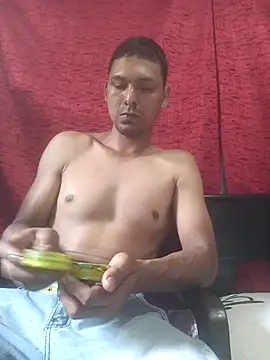 Snapshot of PROSTITUTO-RICO chatting on May 2026 04:44:02 PM PROSTITUTO-RICO online show from May 2026 04:44:02 PM