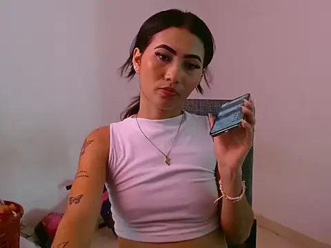 Dulcesexy18 online show from June 2026 09:34:01 PM