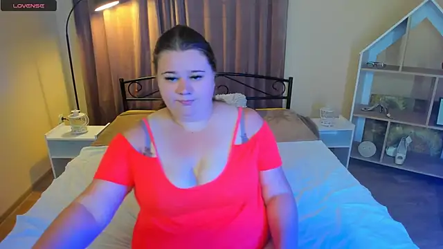Snapshot of Bella_Blvck chatting on July 2026 05:21:01 AM Bella Blvck online show from July 2026 05:21:01 AM