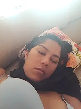 Snapshot of Bandida553 chatting on April 2026 06:13:02 PM Bandida553 online show from April 2026 06:13:02 PM