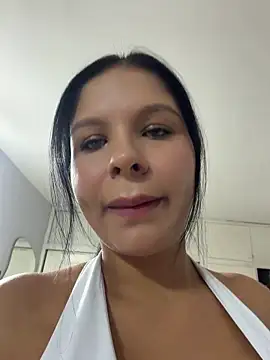 Snapshot of Elara_Luxe chatting on July 2026 12:24:01 AM Elara Luxe online show from July 2026 12:24:01 AM