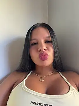 Snapshot of Elara_Luxe chatting on July 2026 09:20:01 PM Elara Luxe online show from July 2026 09:20:01 PM