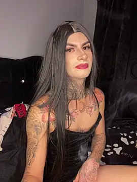valen lewiiz online show from May 2026 04:45:01 PM