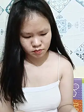 Snapshot of Seraphinahh chatting on June 2026 02:23:01 PM Seraphinahh online show from June 2026 02:23:01 PM