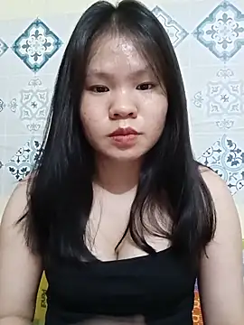 Snapshot of Seraphinahh chatting on June 2026 02:44:02 PM Seraphinahh online show from June 2026 02:44:02 PM
