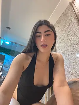 evelyn hills online show from April 2026 01:59:02 PM