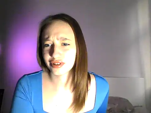 Snapshot of DarkMirel chatting on April 2026 05:17:01 PM DarkMirel online show from April 2026 05:17:01 PM