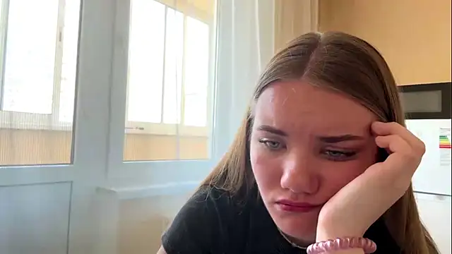 Snapshot of doana_bebriti chatting on June 2026 09:14:01 AM doana bebriti online show from June 2026 09:14:01 AM