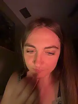 Snapshot of prettykitttty chatting on April 2026 02:51:02 AM prettykitttty online show from April 2026 02:51:02 AM