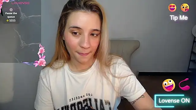 Snapshot of Ambar_lynn01 chatting on June 2026 08:11:01 PM Ambar lynn01 online show from June 2026 08:11:01 PM