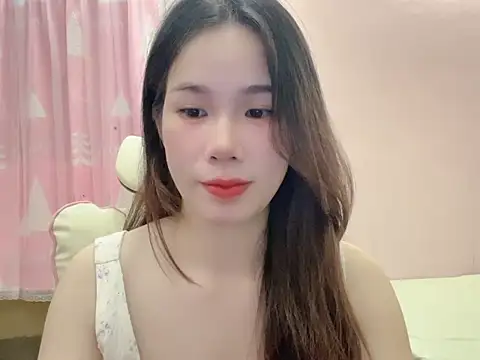 Luna3579 online show from July 2026 04:49:02 PM
