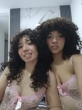 Snapshot of Chloe_and_Violeta chatting on August 2026 03:23:02 AM Chloe and Violeta online show from August 2026 03:23:02 AM