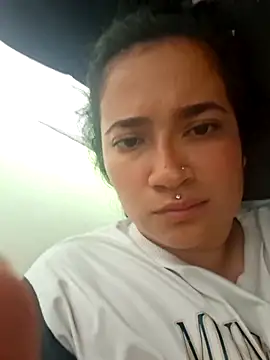 DaniHO25 online show from April 2026 01:25:02 PM