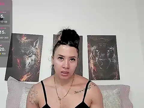 Snapshot of AngelMartinss chatting on May 2026 02:21:02 PM AngelMartinss online show from May 2026 02:21:02 PM