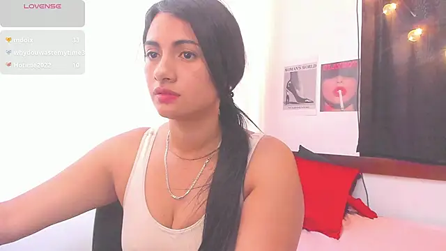 Snapshot of DaniellaGiraldo chatting on April 2026 07:07:02 PM DaniellaGiraldo online show from April 2026 07:07:02 PM
