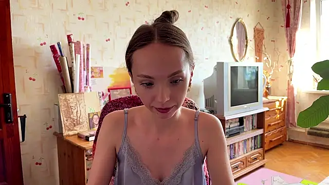 Snapshot of AdriannaBill chatting on June 2026 03:05:02 PM AdriannaBill online show from June 2026 03:05:02 PM