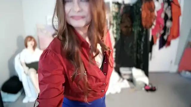 ZorynaDollHouse online show from June 2026 11:40:02 PM