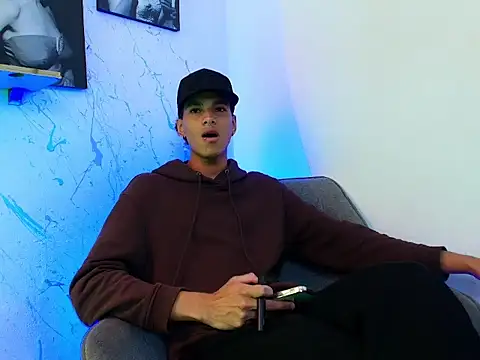 Gabriiel maddox online show from April 2026 02:40:02 PM