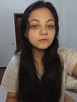 Snapshot of _Mikky_lil_ chatting on June 2026 08:29:01 PM Mikky lil online show from June 2026 08:29:01 PM